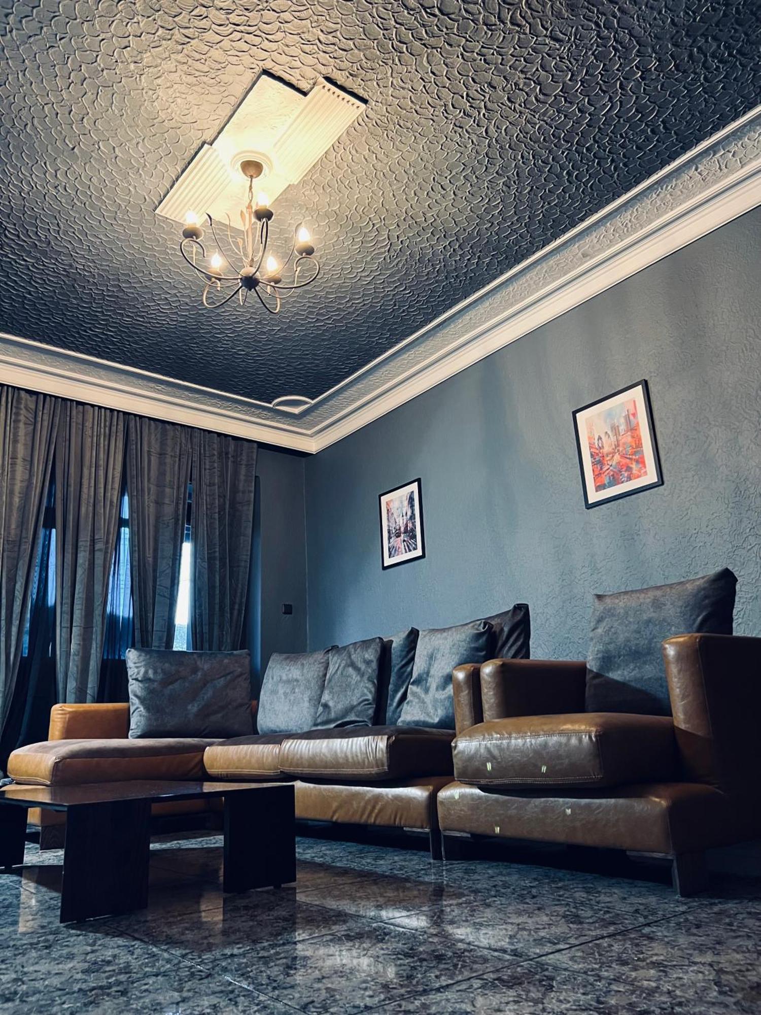 Central Apartment Black Cat Karlovo Kültér fotó