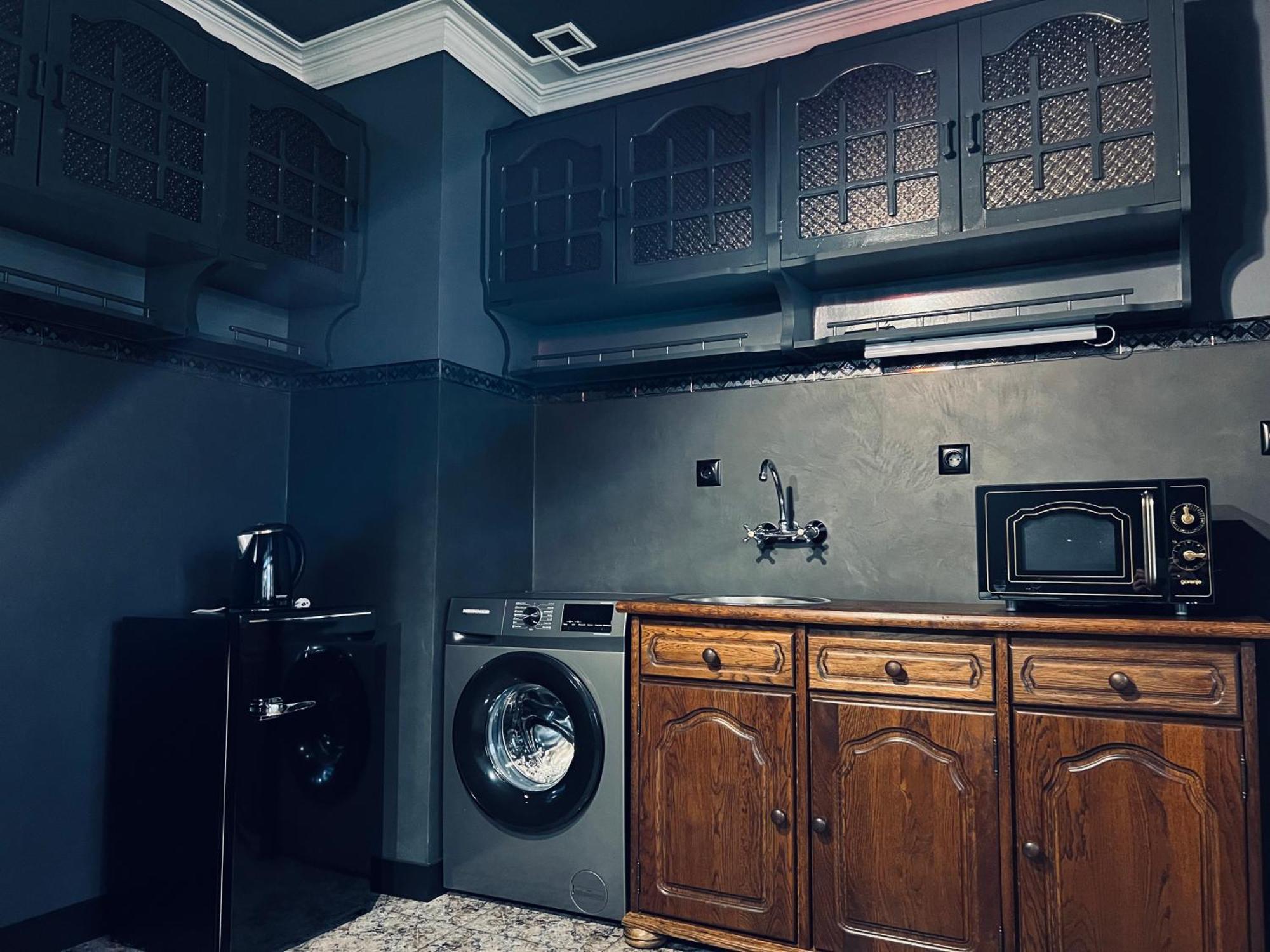 Central Apartment Black Cat Karlovo Kültér fotó